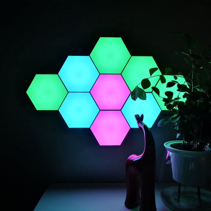 Lampes hexagonales LED tactiles et modulables