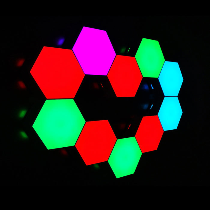Lampes hexagonales LED tactiles et modulables